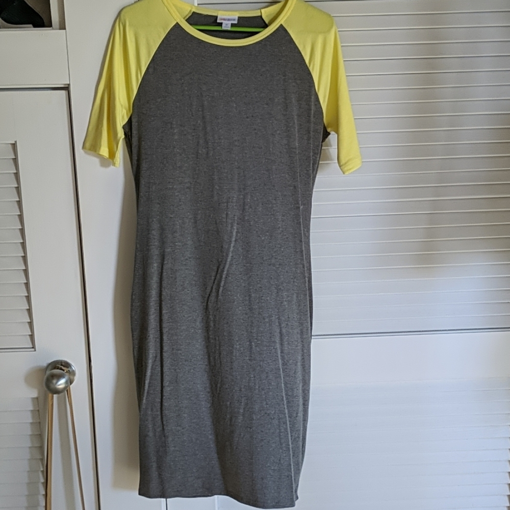 ⚠️NWOT⚠️ Gray and Yellow Lularoe Julia